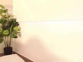 sassy-girl from CamSoda