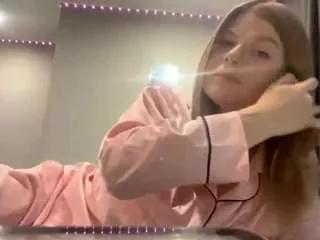 savannahbaker from CamSoda