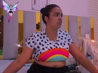 selena-luxs from CamSoda