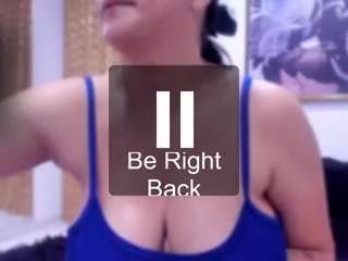 sexxybigboobs from CamSoda