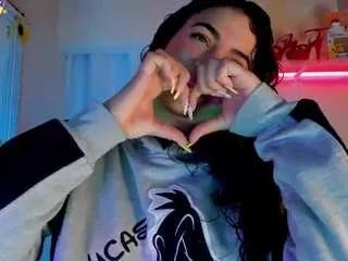 Shirlyadamss webcams show profile image 