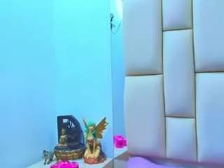 sweet-amye from CamSoda