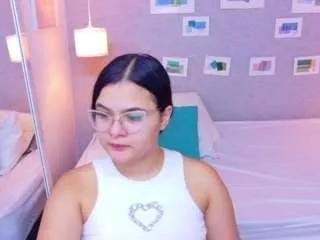 sweet-dani18 from CamSoda