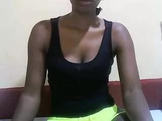 sweet-leylah from CamSoda