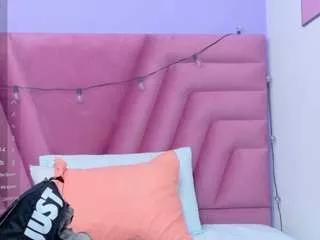 sweeterchocolate from CamSoda
