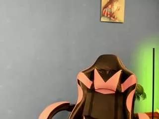 sweetsalma from CamSoda