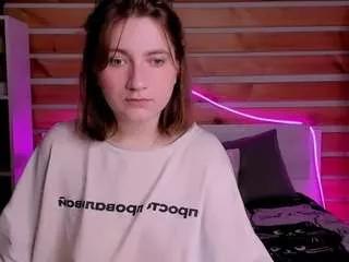 tararyan from CamSoda