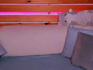 tararyan from CamSoda