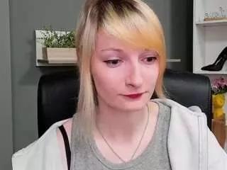 tastyblair from CamSoda