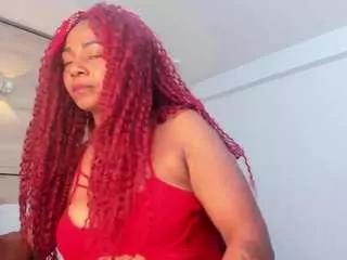 Thaylanaa webcams show profile image 