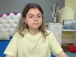 Tinaredly webcams show profile image 