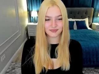 Velvetesky webcams show profile image 