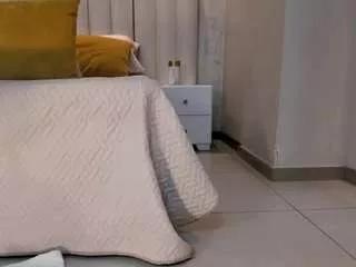 Veronicablue webcams show profile image 
