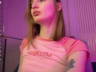 vikkimoon from CamSoda