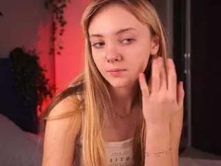 vinitanienaber from CamSoda