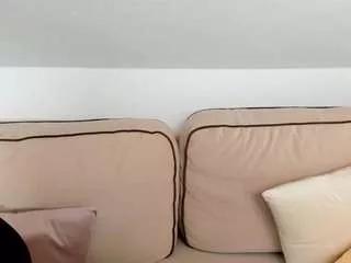 vivian-hortton from CamSoda
