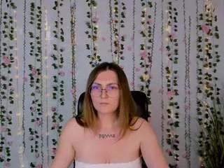 vivienne-dark from CamSoda