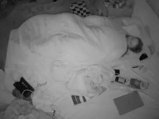 Voyeurcam-julmodels-whitebed-3 webcams show profile image 