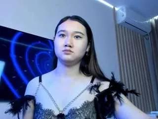 yoonashina from CamSoda