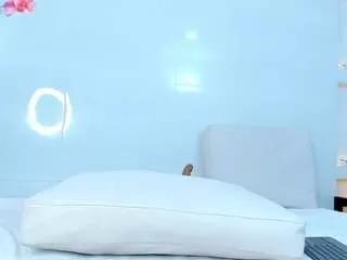 Zenda-evans webcams show profile image 