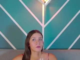 Zoe-moretti webcams show profile image 