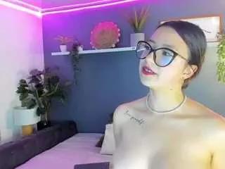 Zoe-xra webcams show profile image 
