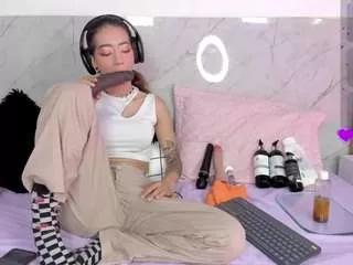 zorra-violeta from CamSoda