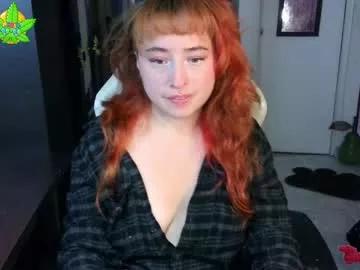 111lucygrim111 from Chaturbate