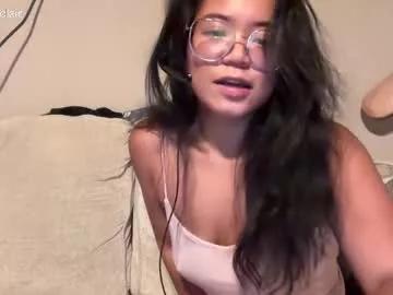 1sophiasinclair model from Chaturbate