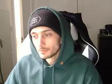 2323gary from Chaturbate