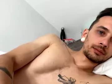 2323gary from Chaturbate