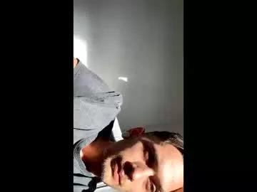 2323gary from Chaturbate
