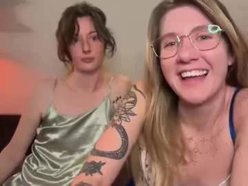 2girls1boat from Chaturbate is Freechat