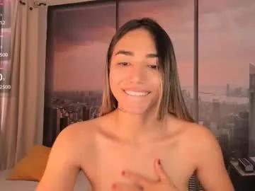 _alliex_ from Chaturbate