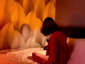 _ccrystaa_ from Chaturbate
