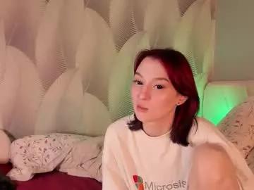 _ccrystaa_ from Chaturbate