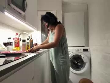 _elena_barra from Chaturbate