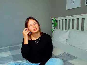 _honey_bunny_lips from Chaturbate is Freechat