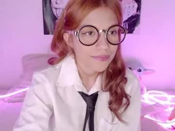 _lloou_ from Chaturbate