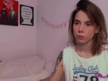 _ni_kiss from Chaturbate