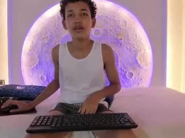 _noah19 from Chaturbate is Freechat