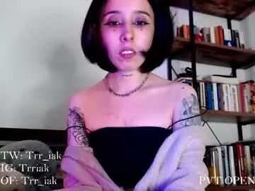 _trriak_ webcams show profile image 