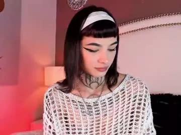 aa_lunit from Chaturbate