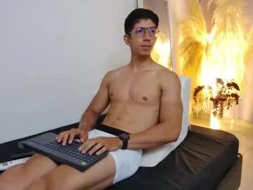 aa_xel from Chaturbate