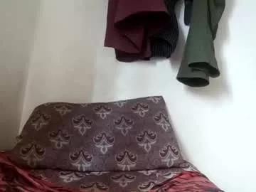 aachujos97 from Chaturbate