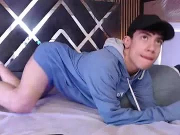 aaron_blink1 from Chaturbate