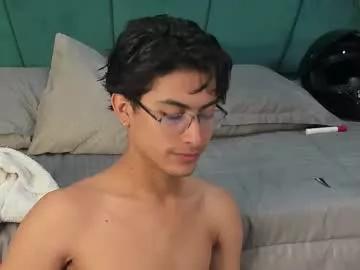 aaron_eze from Chaturbate