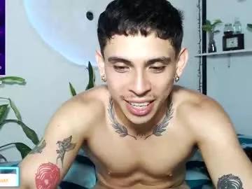 aaron_manuel from Chaturbate