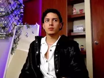aaron_sanz_ from Chaturbate