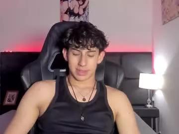 aaron_spencer13 from Chaturbate